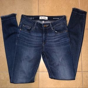 DL1961 Skinny Jeans Size 24